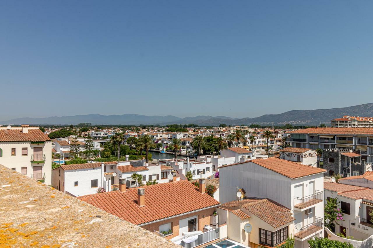 Apartaments Bt Vent De Garbi Empuriabrava Buitenkant foto